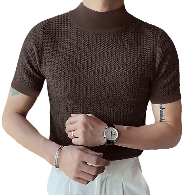 Camiseta Masculina Gola Alta Premium – Elegância Minimalista | VILLTRUM