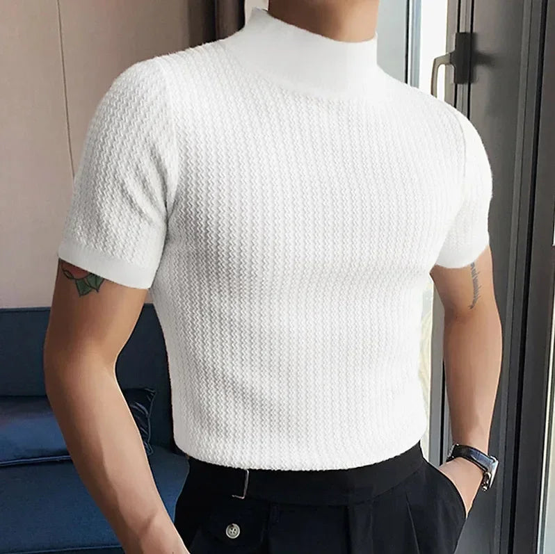 Camiseta Masculina Gola Alta Premium – Elegância Minimalista | VILLTRUM