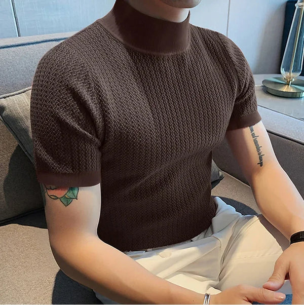 Camiseta Masculina Gola Alta Premium – Elegância Minimalista | VILLTRUM