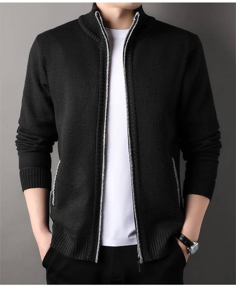 Suéter Masculino Cardigan Gola Alta VILLTRUM – Elegância Slim Fit Outono/Inverno