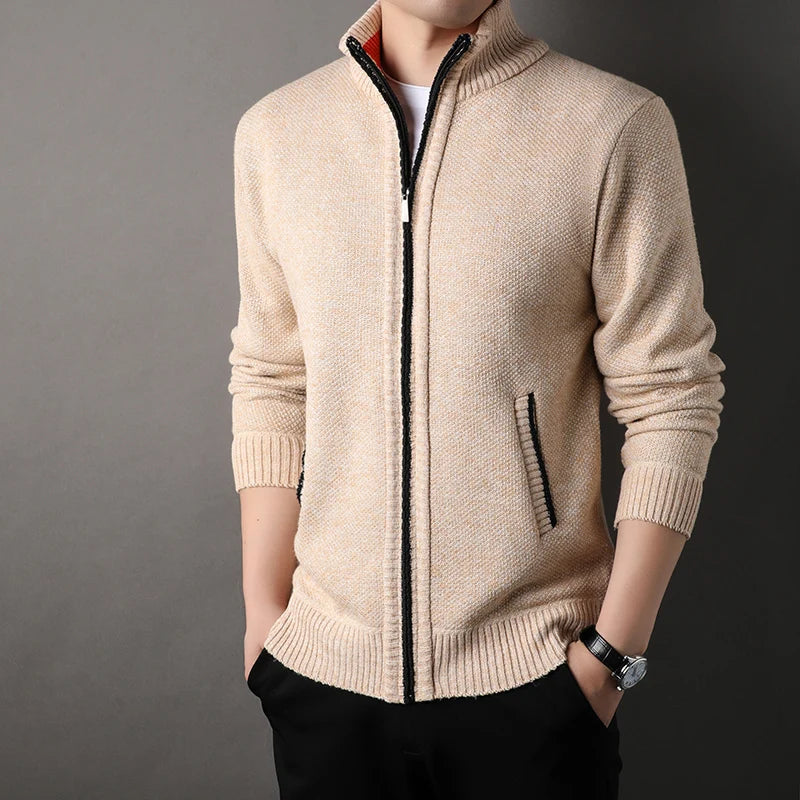 Suéter Masculino Cardigan Gola Alta VILLTRUM – Elegância Slim Fit Outono/Inverno